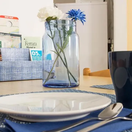 Al Pipai 아파트 페라라