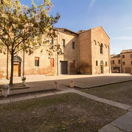 Al Pipái Apartamento Ferrara